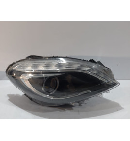 Mercedes W246 Lampa Bi-Xenon R uszkodzona - 13014