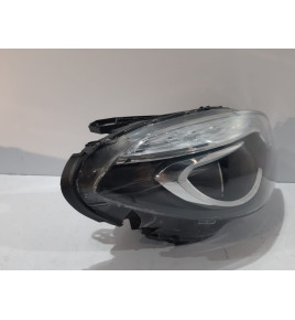Mercedes W246 Lampa Bi-Xenon R uszkodzona - 13014