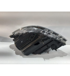 Mercedes W246 Lampa Bi-Xenon R uszkodzona - 13014