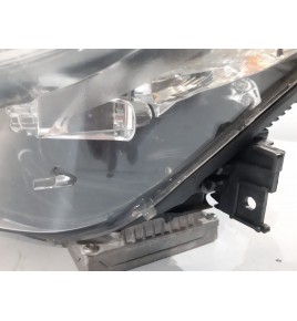 Mercedes C W204 Lampa Xenon - Lewa - 13067