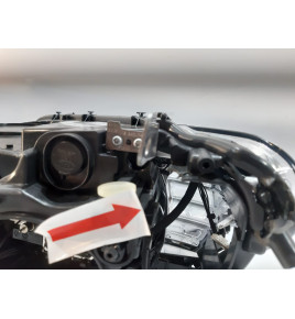 BMW 7 F01 F02 LCI Bi-Xenon R - 13104