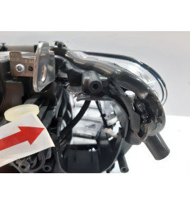 BMW 7 F01 F02 LCI Bi-Xenon R - 13104