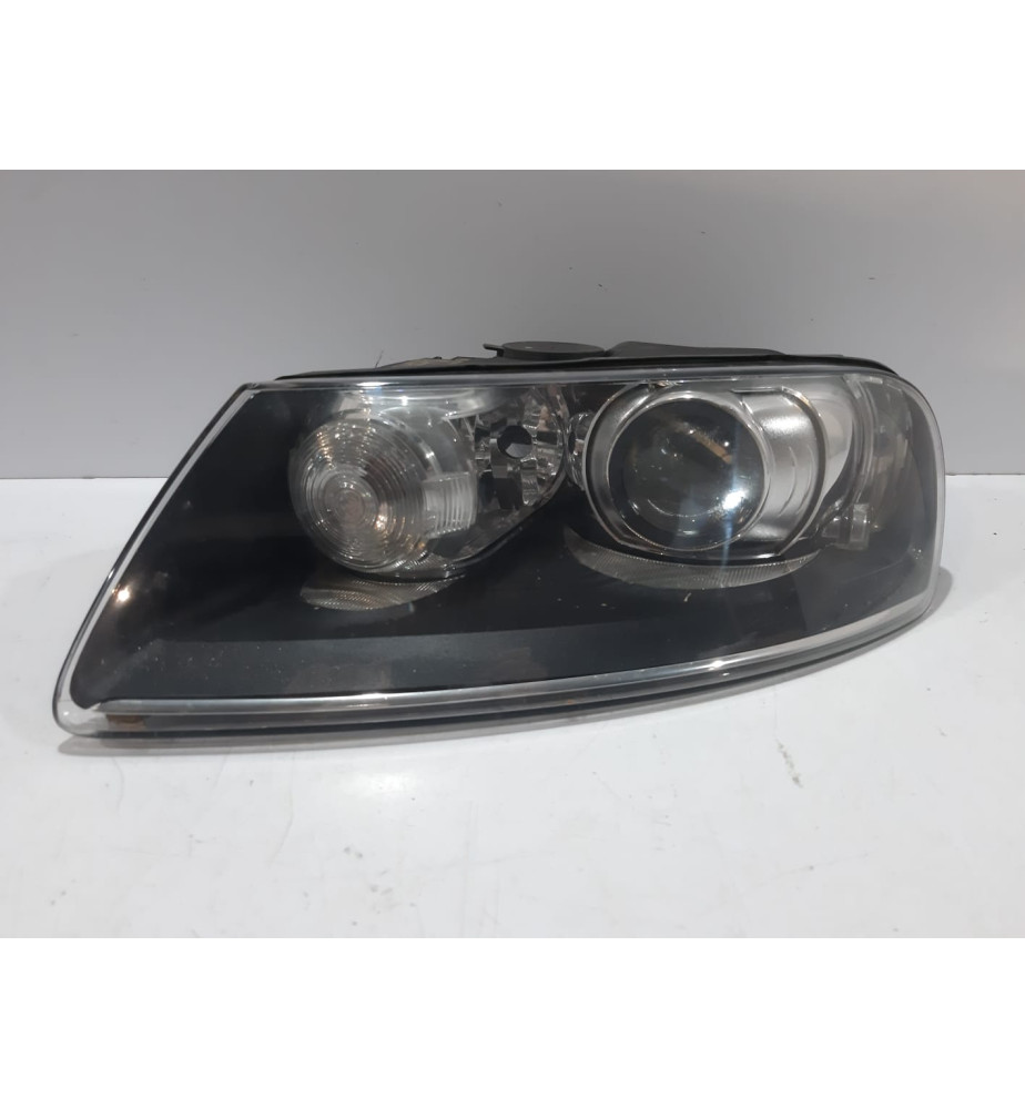 VW TOUAREG 7L Lampa Xenon L - 13118