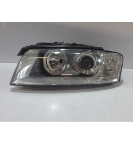 Audi A8 D3 lampa Przednia Xenon L - 13123