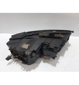 Audi A8 D3 lampa Przednia Xenon L - 13123