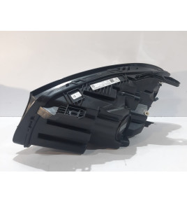 Mercedes CLA W117 Lift Lampa przednia LED - R - 13153