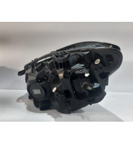 Mercedes CLA W117 Lift Lampa przednia LED - R - 13153
