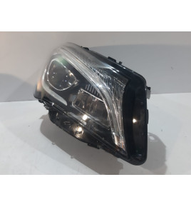 Mercedes CLA W117 Lampa Bi-Xenon - R - 13154