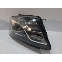 Audi Q5  Lampa Przednia - R - 13164