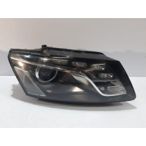 Audi Q5  Lampa Przednia - R - 13164