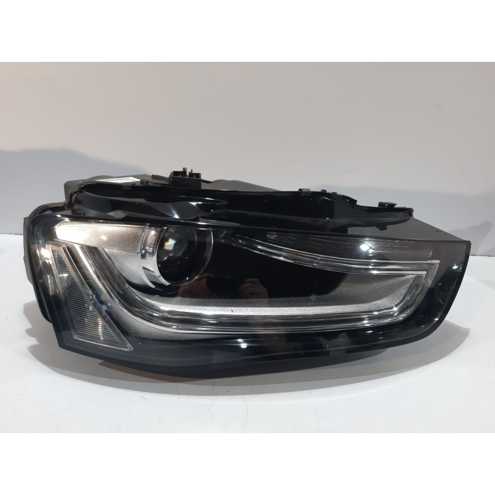 Audi A4 B8 LCI Lampa...