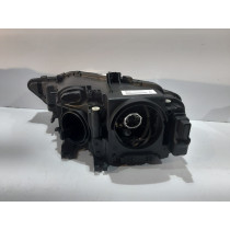 Audi A4 B8 LCI Lampa Bi-Xenon R - 13163