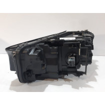 BMW 5 G30 / 31 Lampa przednia Full Led - R - 13166