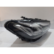 BMW 5 G30 / 31 Lampa przednia Full Led - R - 13166