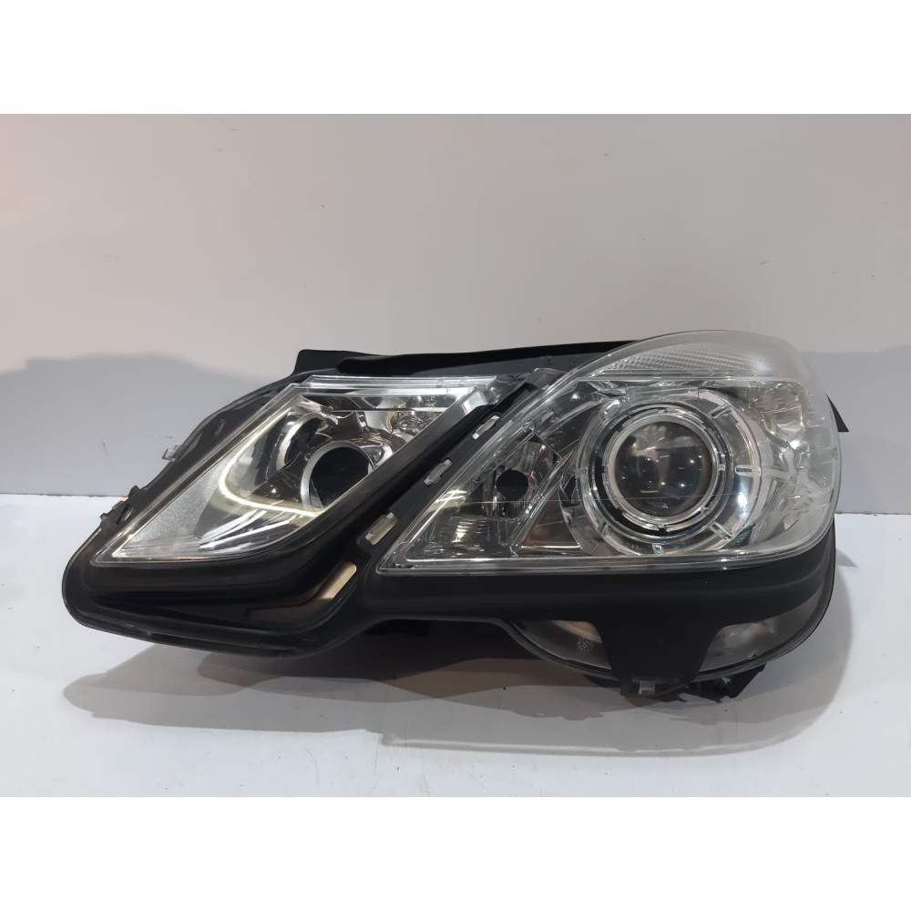Mercedes E W212 Lampa...