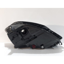Audi A6 C7  Lampa  Bi-Xenon - R - 13210