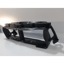 BMW 1 F20 21 Kierownica powietrza górna 13266