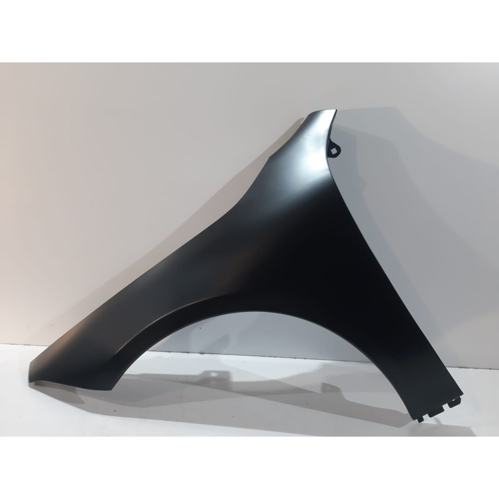 Mercedes CLA W118 Błotnik przedni L 13271