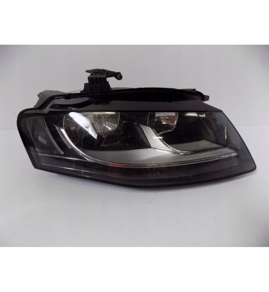 Audi A4 - Lampa Prawa H7 -...