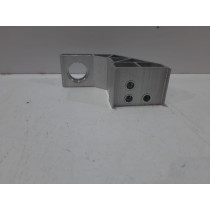 Mercedes C W205 Mocowanie chłodnicy L - 13313