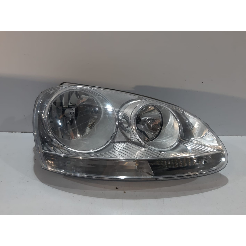 VW GOLF V Lampa przednia H7...