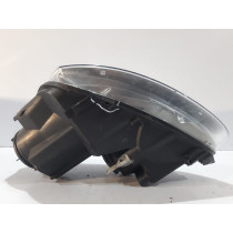 VW GOLF V Lampa przednia H7 R - 13240