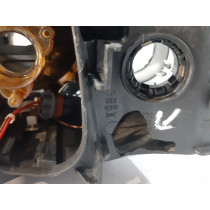 AUDI A4 B6 8H Cabrio Lampa Xenon R - 13241