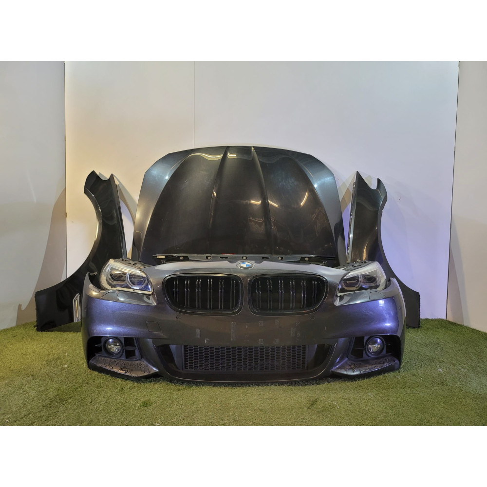 BMW 5 F10 LCI Maska Lampy...
