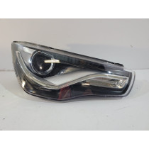AUDI A1 8X Lampa przednia Xenon R - 13243