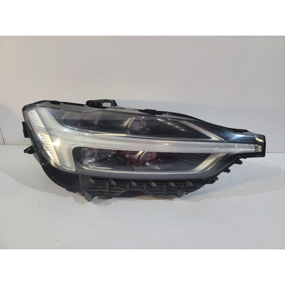 VOLVO XC 60 II Lampa FULL...