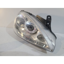 Opel Corsa / Combo C lampa przednia H7 R - 13674