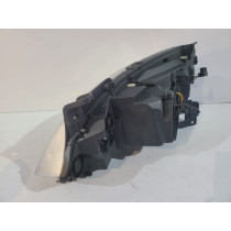 Opel Corsa / Combo C lampa przednia H7 R - 13674