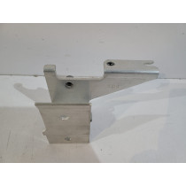 BMW M3 F80 , M4 F82 Mocowanie chłodnicy L - 13701