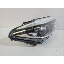 BMW 5 G30 Lampa przednia Adaptive LED R- 13743