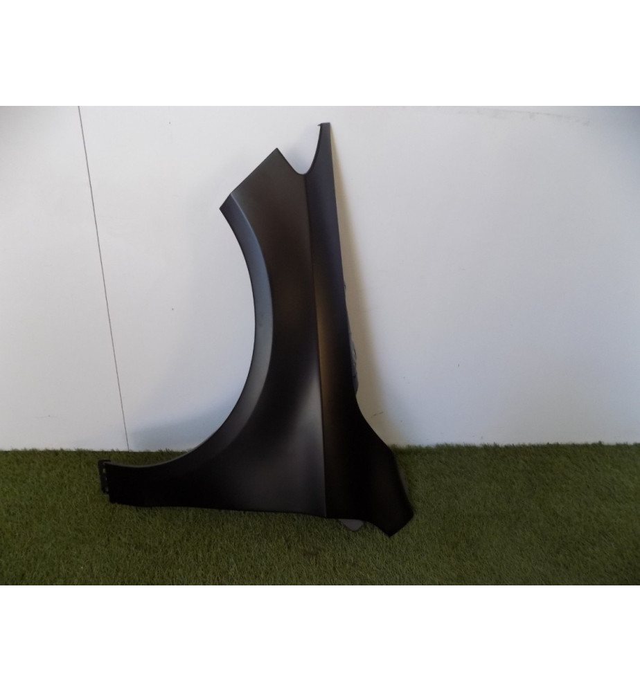 Mercedes CLA W117 Błotnik Lewy - 3706