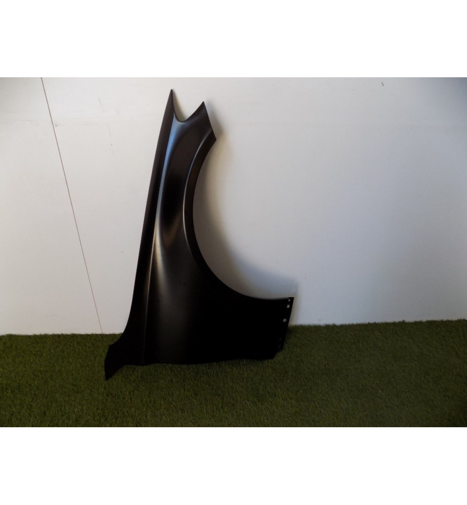 Mercedes C Klasa W205 Błotnik Prawy - 3710