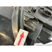 BMW X3 E83 LCI Lampa Xenon Prawa - 14008