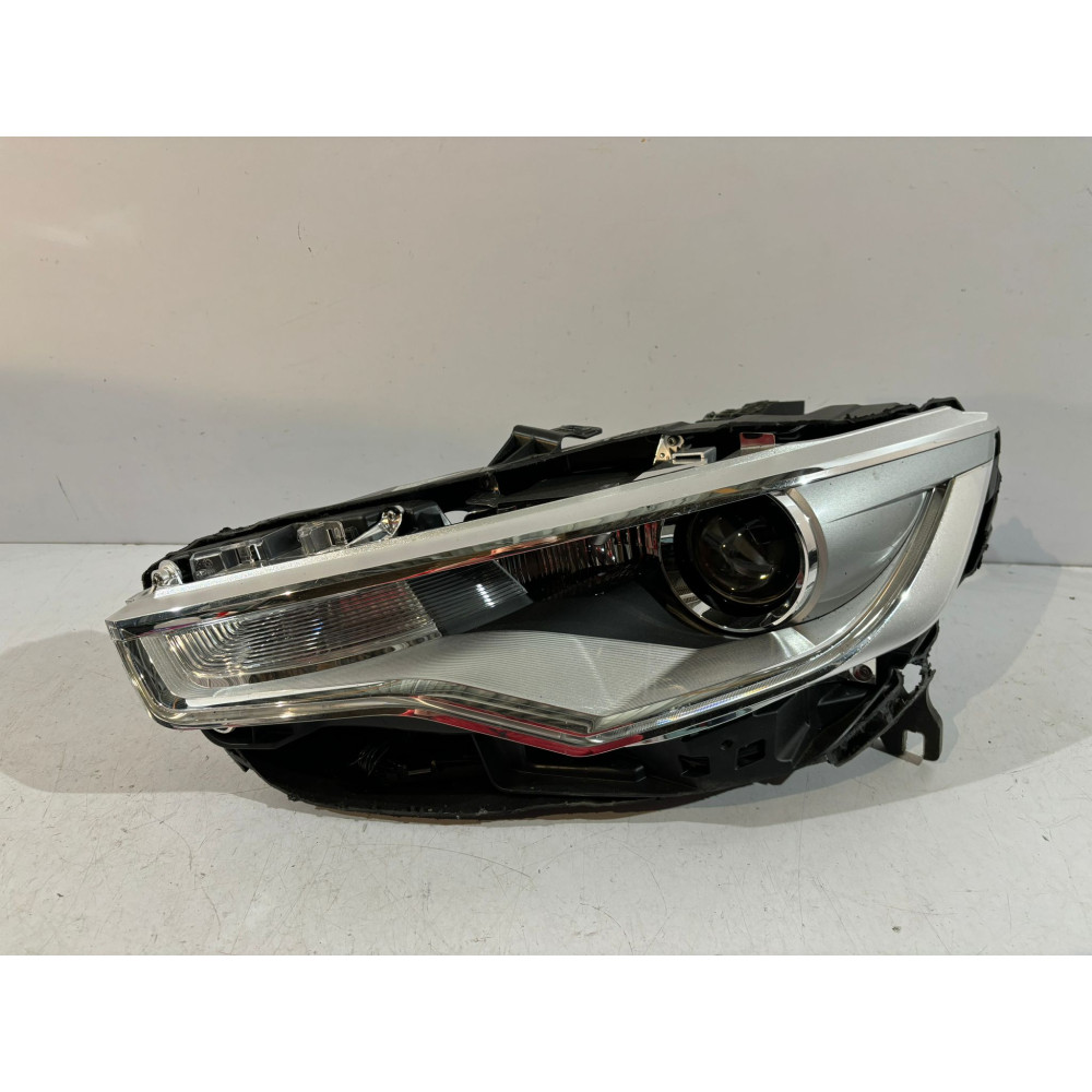 AUDI A6 C7 Lampa przednia...