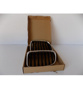 BMW X1 E84 Komplet Nerki / Grill zderzaka - 3720