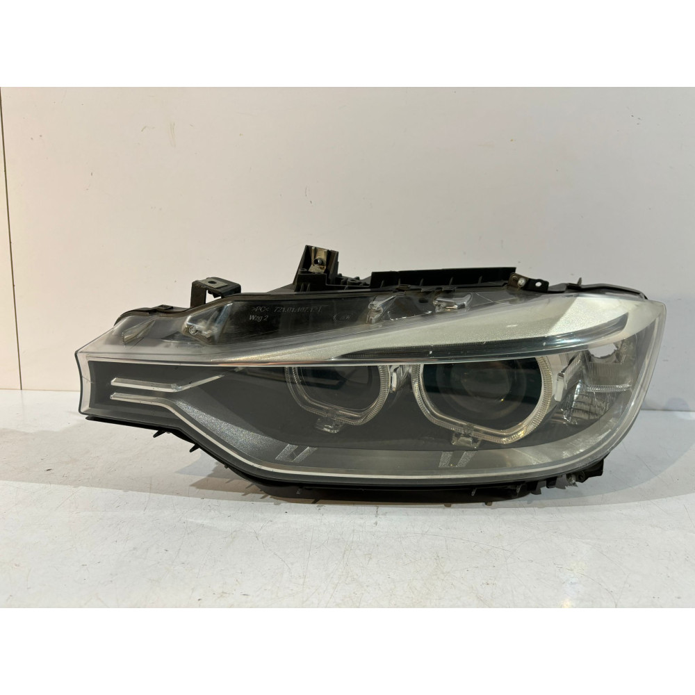 BMW 3 F30 / F31 Lampa...