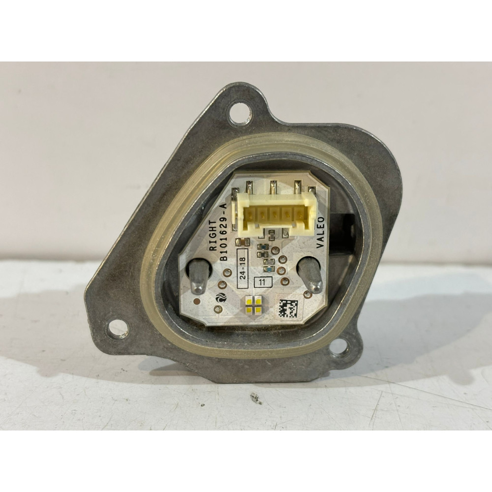 VW Arteon - Moduł LED / Jeż OE: 90118049 R - 14144