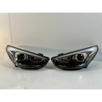 Hyundai ix35 LIFT Lampa Xenon Kompletna L - 14163