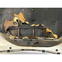 BMW 5 F10 / F11 Maska / Pokrywa silnika - 14174