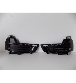 BMW X5 F15 Kratka Zderzaka Prawa - 3778