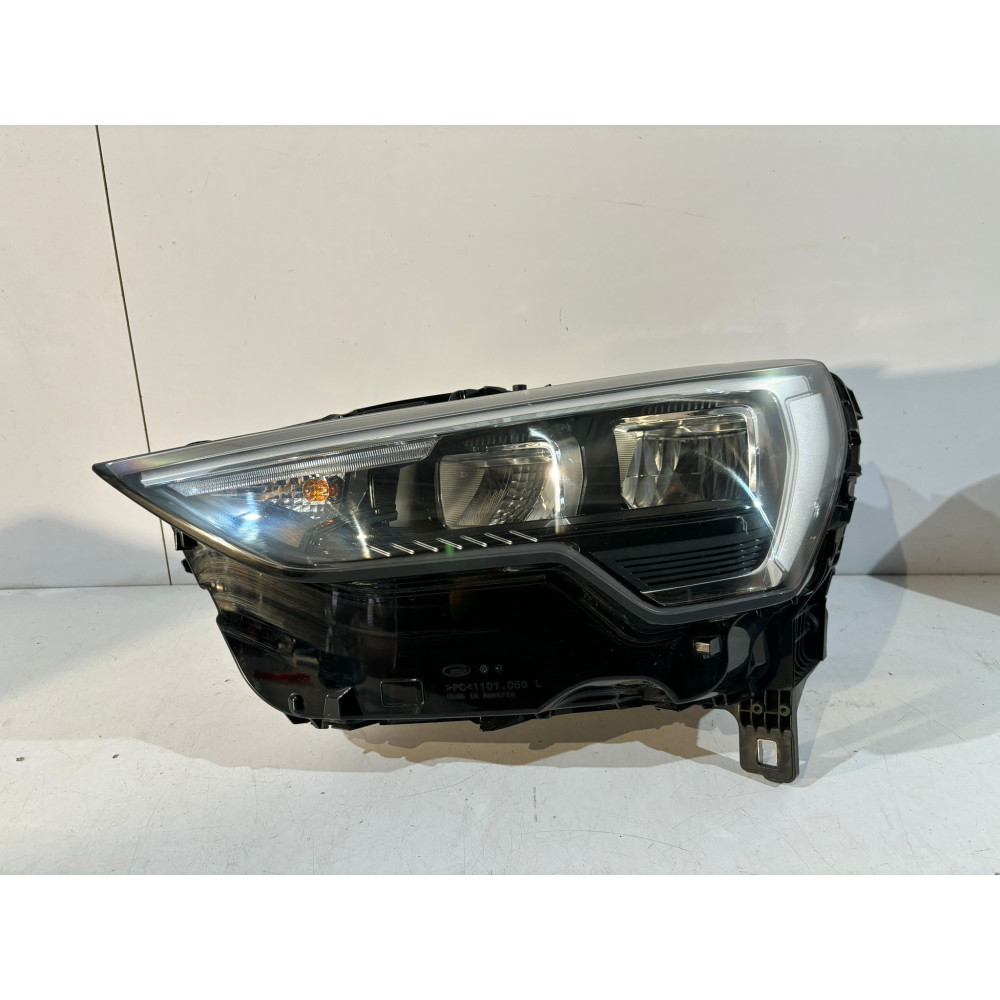 Audi Q3 83A Lampa przednia...