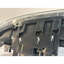 BMW 5 E39 LCI Lampa przednia Xenon prawa - 14831