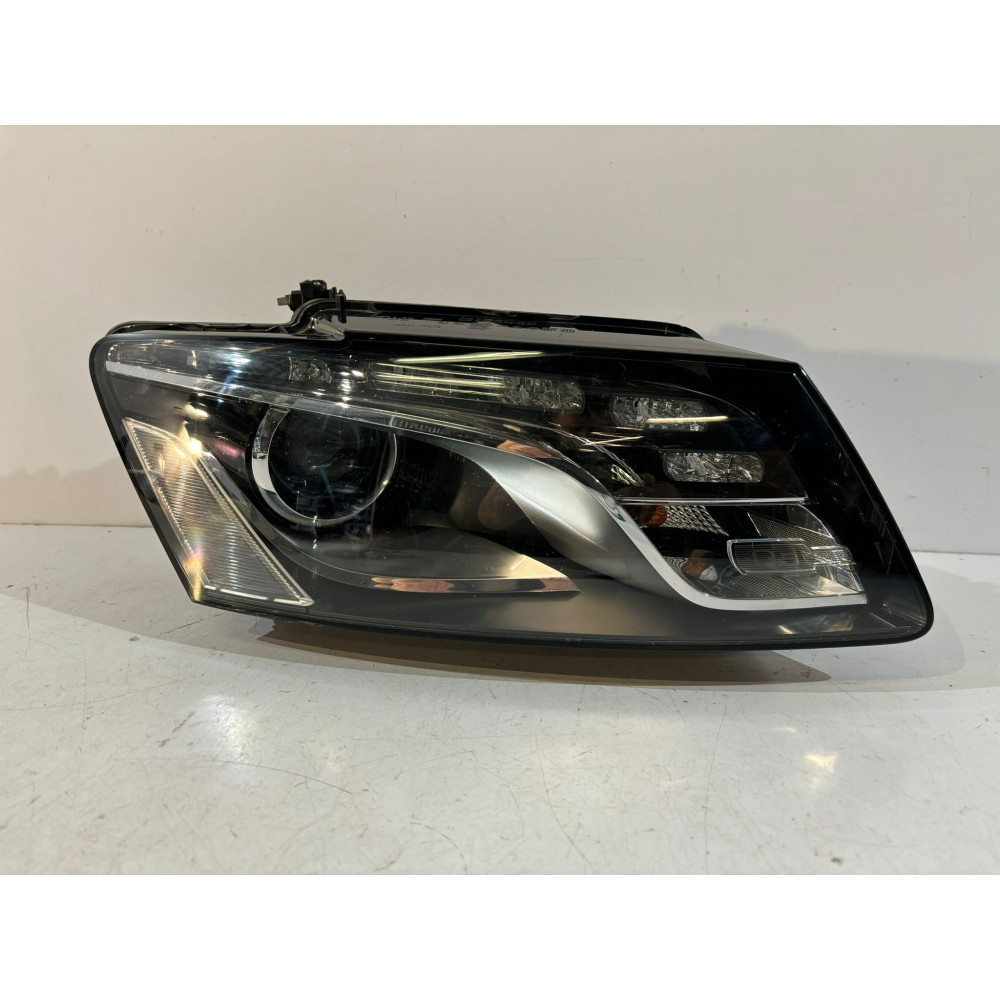 AUDI Q5 8R Lampa przednia...