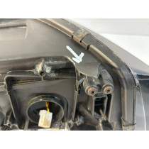 AUDI A4 B8 Lampa przednia Xenon L - 14833