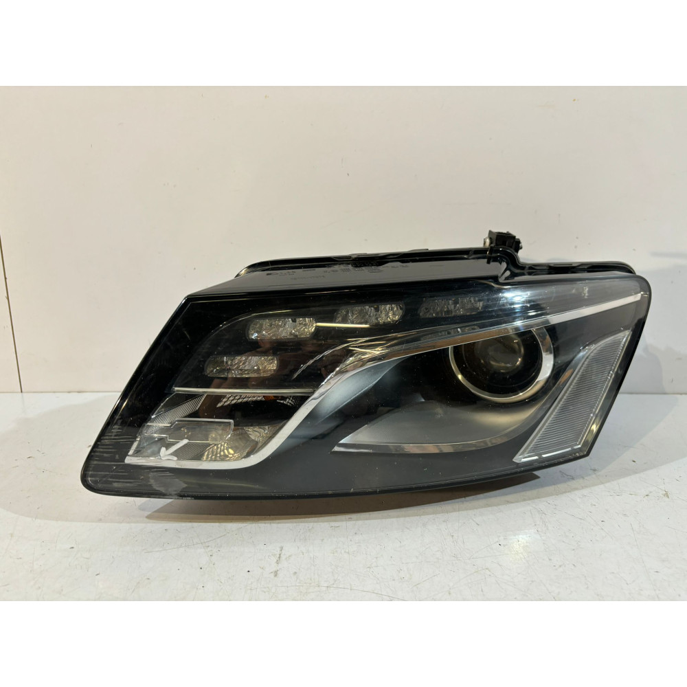 AUDI Q5 8R Lampa przednia...