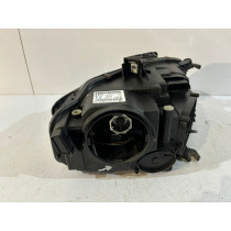 AUDI A4 B8 Lampa przednia Xenon L - 14844